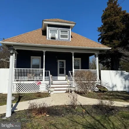 Buy this 3 bed house on 734 East Sherman Avenue in South Vineland, Vineland