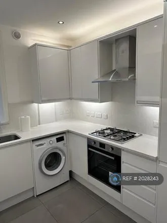 Image 5 - Rushcroft Road, London, SW2 1LQ, United Kingdom - Apartment for rent