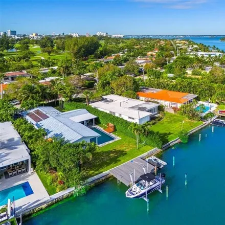 Image 6 - 235 North Shore Drive, Normandy Shores, Miami Beach, FL 33141, USA - House for sale