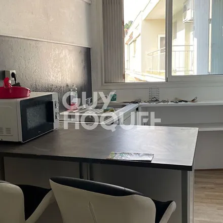 Image 4 - 418 Cours Gambetta, 47000 Agen, France - Apartment for rent