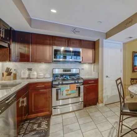 Image 4 - 15759 South Sunset Ridge Court, Orland Park, Orland Township, IL 60462, USA - Condo for sale