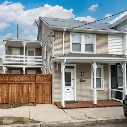 Rent this 2 bed house on 81 East Orange Street in Lititz, PA 17543