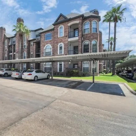 Rent this 2 bed apartment on Bering Drive in Houston, TX 77057