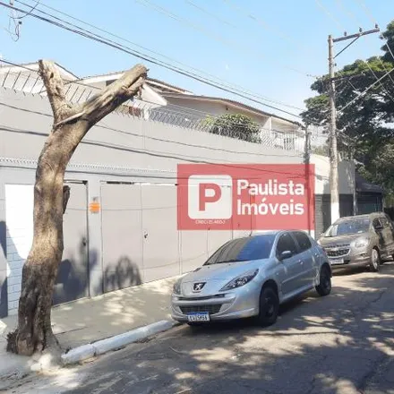 Buy this 4 bed house on Rua Visconde de Castro in Campo Belo, São Paulo - SP