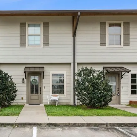 Buy this 2 bed house on 199 Ella Street in Lafayette, LA 70506