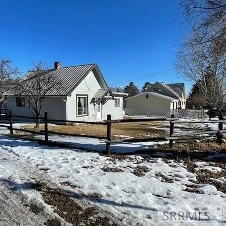 Buy this 2 bed house on 325 Granite Street in West Salmon, Lemhi County