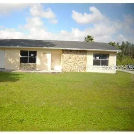 Buy this 3 bed house on 1105 Bear Court in Polk County, FL 34759