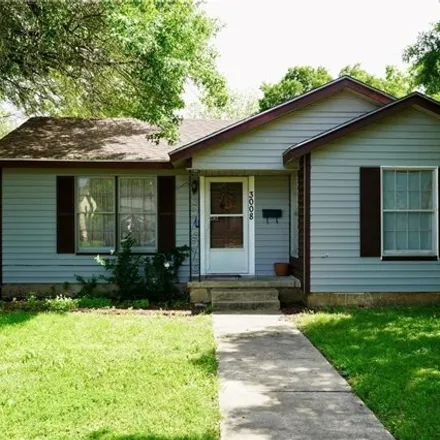 Buy this 2 bed house on 3038 Summer Avenue in Waco, TX 76708