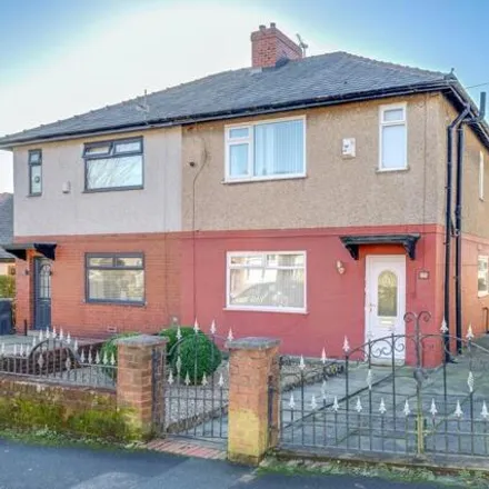 Buy this 3 bed duplex on Back Richmond Street in Horwich, BL6 5QT