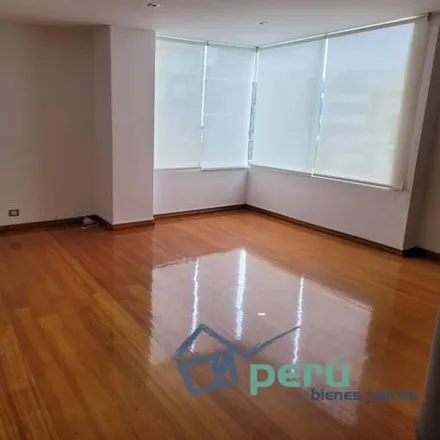 Rent this 2 bed apartment on Avenida Los Precursores in Santiago de Surco, Lima Metropolitan Area 51132