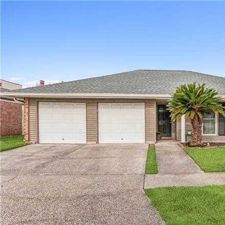 Buy this 4 bed house on 15 Rhine Drive in Kenner, LA 70065