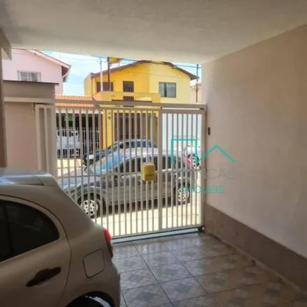 Buy this 2 bed house on Rua Aderaldo de Moraes in Eloy Chaves, Jundiaí - SP