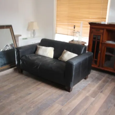 Image 3 - College Street, Grantham, NG31 6HG, United Kingdom - Room for rent