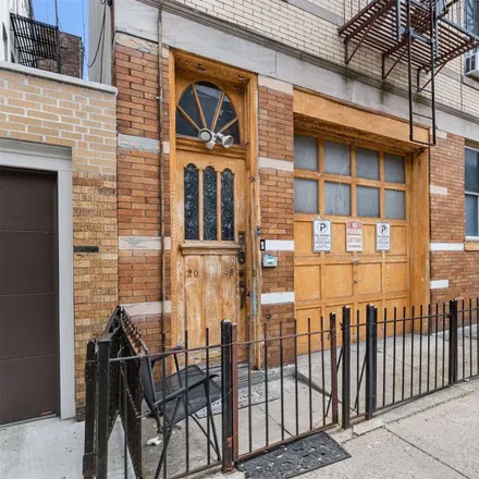 Image 2 - 60-01 Palmetto Street, New York, NY 11385, USA - Townhouse for sale