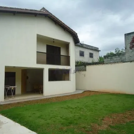Buy this 3 bed house on Avenida Doutor Altair Martins in Chácara Everest, Osasco - SP