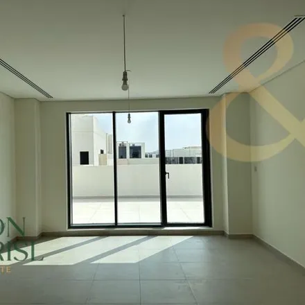 Image 2 - Mirdif Hills, Dubai, Dubai - Apartment for rent