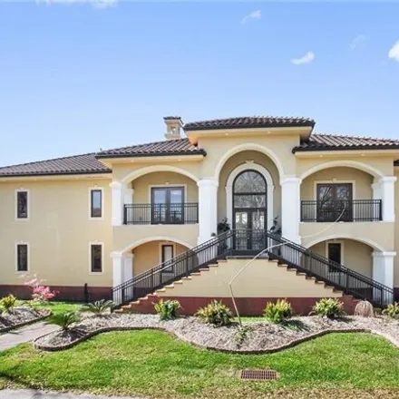 Buy this 7 bed house on 10440 Pear Street in Jefferson Parish, LA 70123