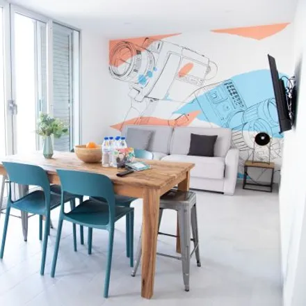 Rent this 3 bed apartment on Carrer de Marià Cuber in 42, 46011 Valencia