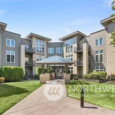 Rent this 3 bed apartment on 150 Meydenbauer Bay in 150 102nd Avenue Southeast, Bellevue