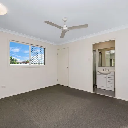 Rent this 3 bed townhouse on Ningaloo Crescent in Burdell QLD 4818, Australia