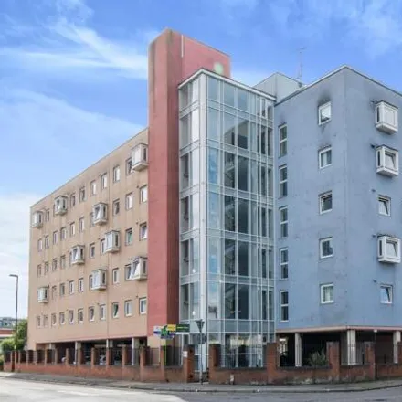 Buy this 1 bed apartment on Chapel Annex in 8 Anglesea Terrace, Southampton