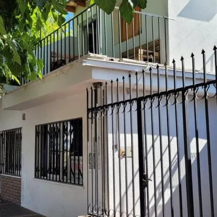 Buy this 3 bed house on Coronel Quintana in Departamento San Martín, M5570 JVE Distrito Ciudad de San Martín