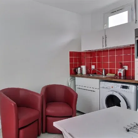 Image 5 - 13 Rue Pierre Bayle, 75020 Paris, France - Apartment for rent