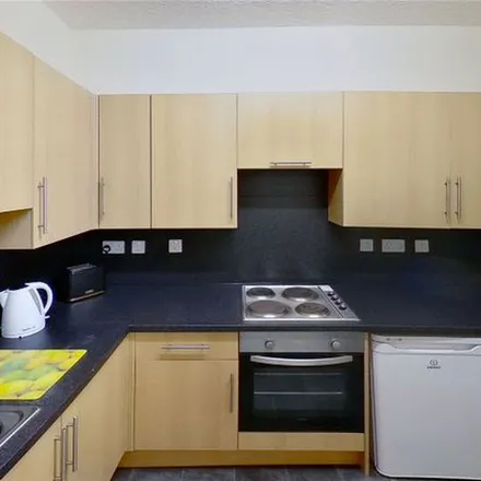 Rent this 3 bed apartment on 5 Lauriston Park in City of Edinburgh, EH3 9JA