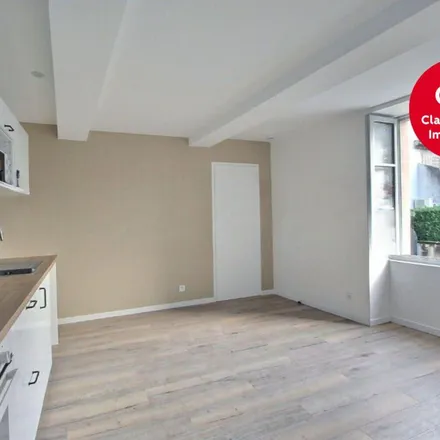 Rent this 2 bed apartment on 7 Rue Galibert Ferret in 81200 Mazamet, France