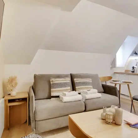 Rent this 1 bed apartment on 1 Rue Henri de Bornier in 75116 Paris, France