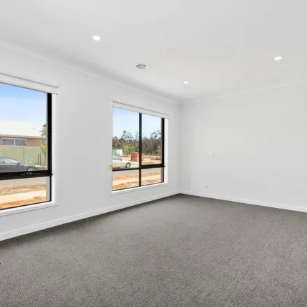 Image 3 - 25 Reardon Crescent, St Leonards VIC 3223, Australia - Apartment for rent