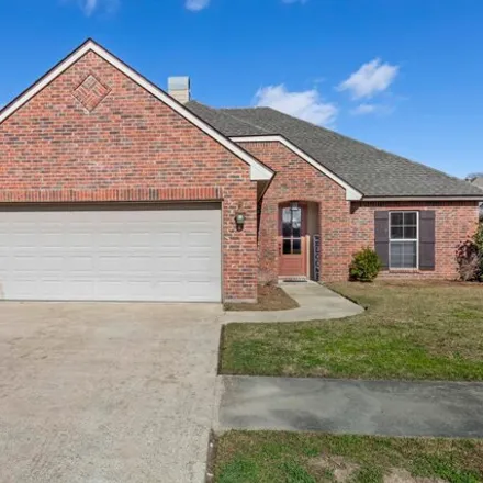 Buy this 3 bed house on 132 Chevalier Boulevard in Lafayette Parish, LA 70503