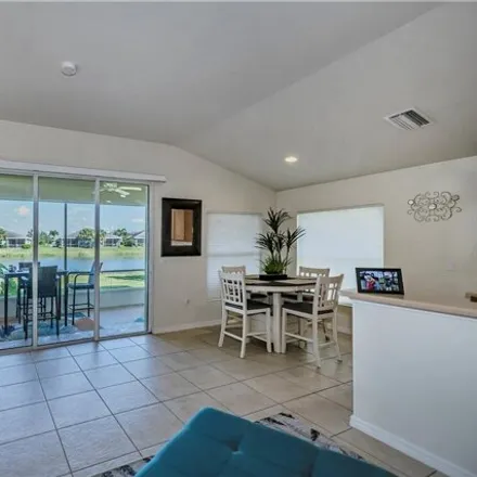 Image 7 - 2623 Clairfont Court, Cape Coral, FL 33991, USA - House for sale