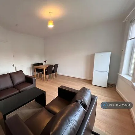 Image 3 - Harefield Drive, Scotstounhill, Glasgow, G14 9AL, United Kingdom - Apartment for rent