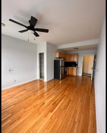 Image 3 - 890 W Beech St, Long Beach, NY 11561, USA - Apartment for rent