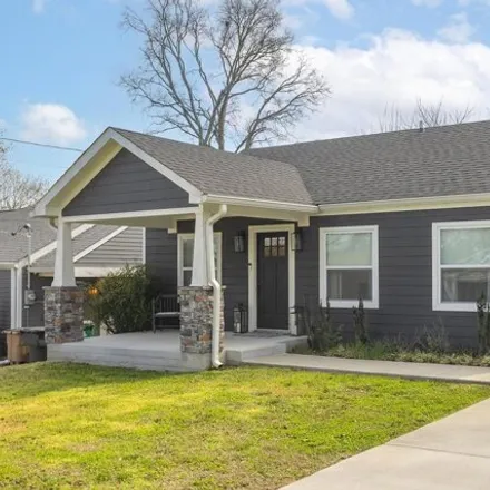 Rent this 4 bed house on 984 Curdwood Boulevard in Inglewood, Nashville-Davidson
