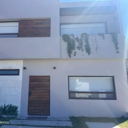 Rent this 4 bed house on unnamed road in Delegación Epigmenio González, 76232