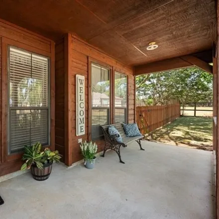 Image 1 - 299 Phillip Circle, Dripping Springs, TX 78619, USA - House for sale