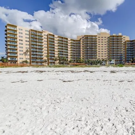 Image 2 - Regatta Beach Club, 880 Mandalay Avenue, Clearwater, FL 33767, USA - Condo for rent