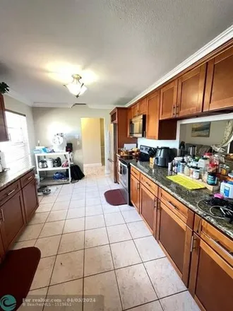 Image 3 - 7799 Northwest 46th Street, Lauderhill, FL 33351, USA - House for rent