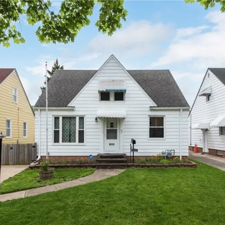 Buy this 3 bed house on 9379 Beech Avenue in Brooklyn, OH 44144