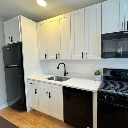 Rent this 1 bed apartment on 3055 W Leland Ave
