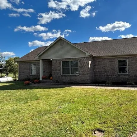Image 2 - 2099 Land's End Court, West Brook, Christian County, KY 42240, USA - House for sale