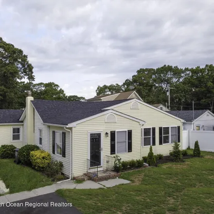 Buy this 4 bed house on 771 Garfield Avenue in Toms River, NJ 08753