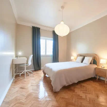 Rent this 9 bed room on Avenida Defensores de Chaves 79 in 1000-120 Lisbon, Portugal