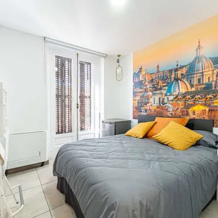 Image 2 - Parroquia de San Ginés, Calle del Arenal, 13, 28013 Madrid, Spain - Apartment for rent