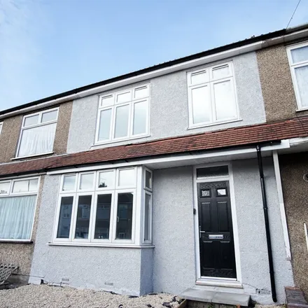 Rent this 6 bed townhouse on Toronto Road in Bristol, BS7 0PB