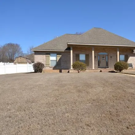 Buy this 4 bed house on 46 Valley Vista Drive in Tupelo, MS 38801