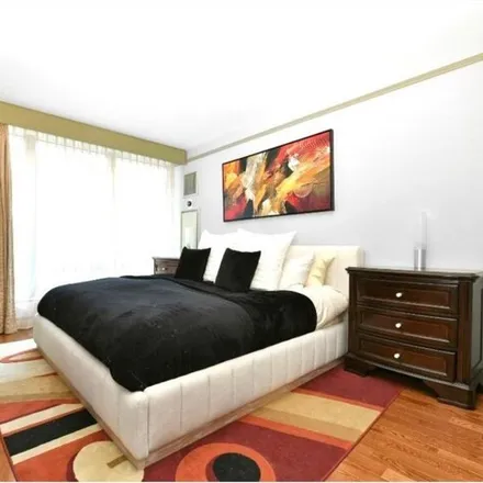 Image 5 - The Ritz-Carlton Residences, 1, 3 Avery Street, Boston, MA 02111, USA - Condo for sale
