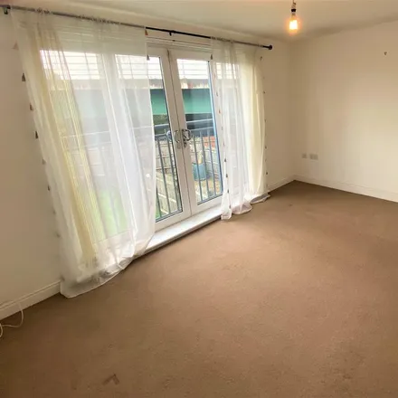 Image 4 - Ariel Reach, Newport, NP20 2FP, United Kingdom - Townhouse for rent